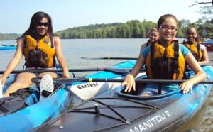 se coast paddling trail youth raft up